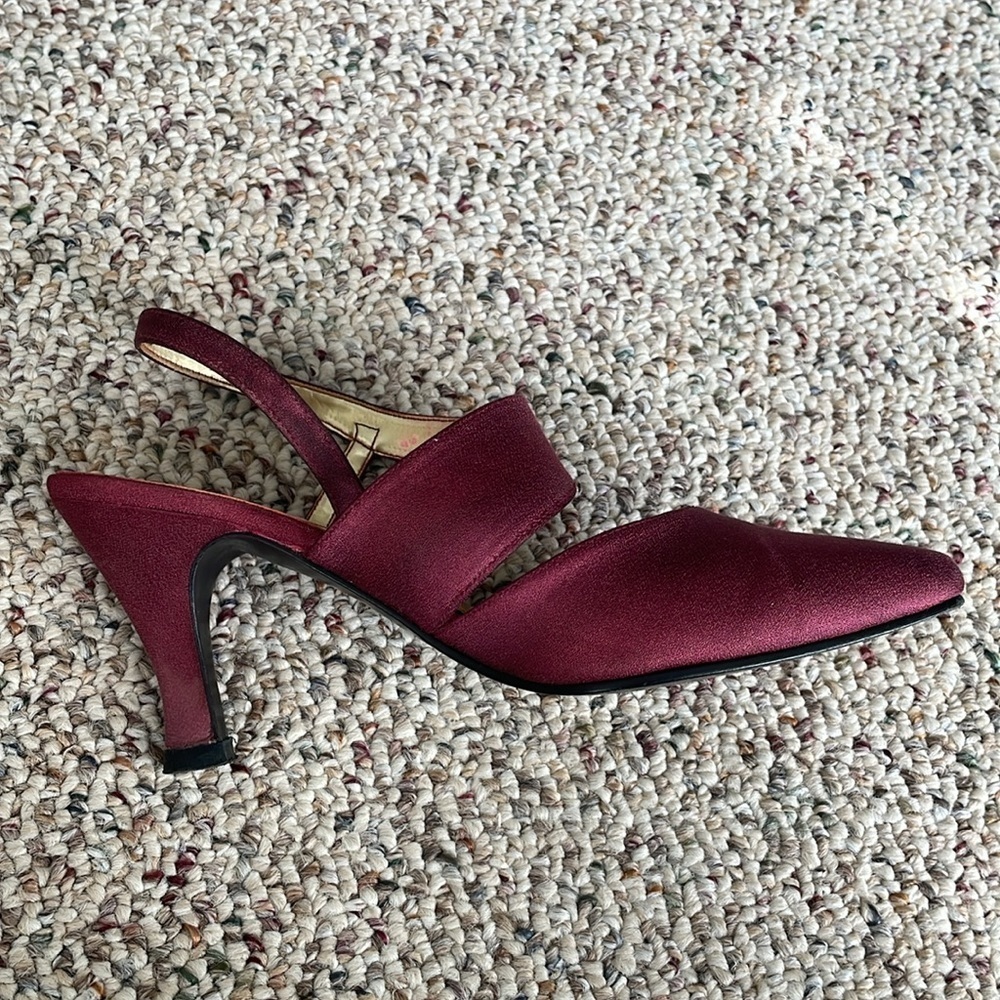 Silver Slipper Burgundy Satin Like Dressy Heels - Picture 5 of 7